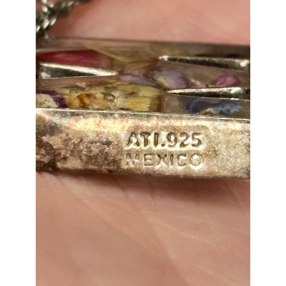 Sterling pendent sided